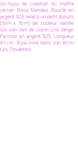 Drôle de créations de Bijoux Fantaisie, c'est un design inattendu que nous réservait Rosa Mendez. Créé avec passion, ces Bijoux Fantaisie en Verre sauront combler chaque Femme amateur de bijoux et accessoires originaux. Il en reste 2 exemplaires, commandez rapidement. Le bijou vous sera expédié directement du site www.lespoulettes-bijoux.fr, dans son écrin bleu turquoise original.