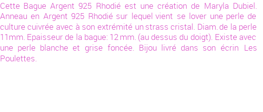 Drôle de créations de Bijoux Fantaisie, c'est un design inattendu que nous réservait Maryla Dubiel. Créé avec passion, ces Bijoux Fantaisie en Perles de Culture sauront combler chaque Femme amateur de bijoux et accessoires originaux. Il en reste 5 exemplaires, commandez rapidement. Le bijou vous sera expédié directement du site www.lespoulettes-bijoux.fr, dans son écrin bleu turquoise original.